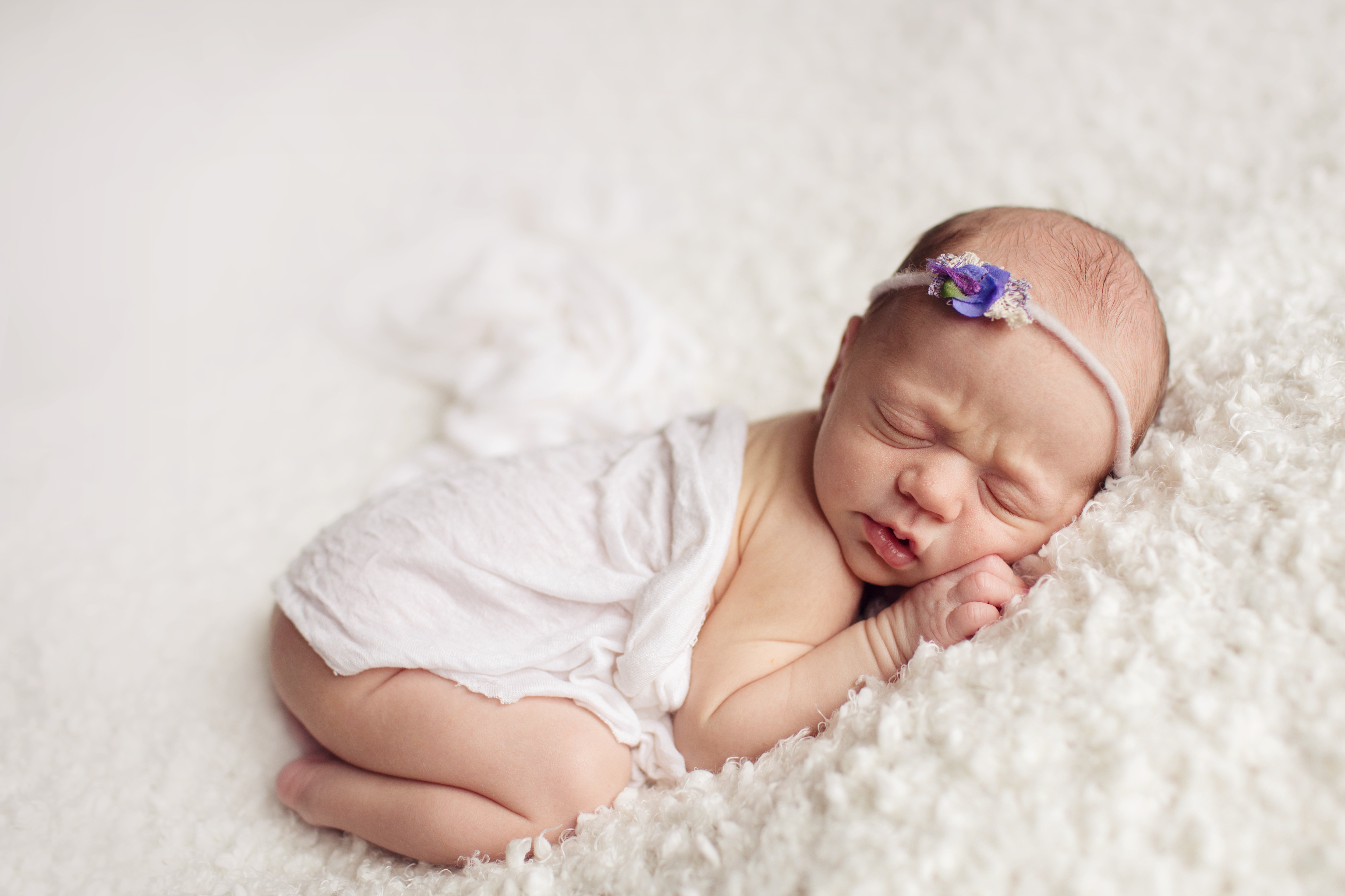 Seattle newborn photographer